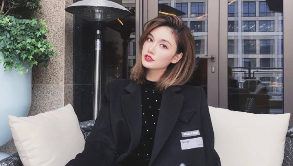摩羯座女生喜欢探讨的职场礼仪话题-轻创副业圈